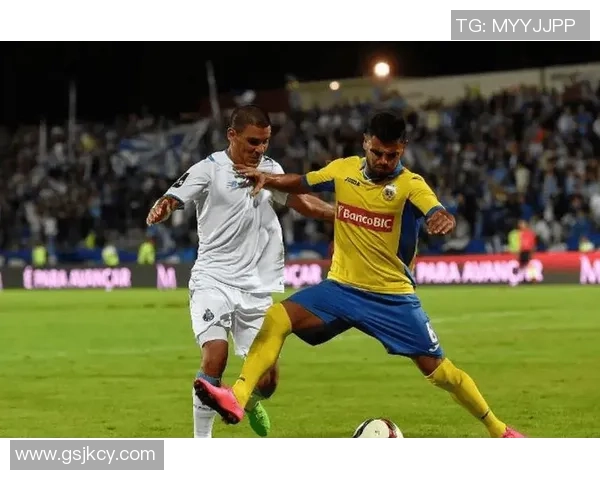 910足球：探索足球世界的魅力与激情，带你领略精彩赛事与球员风采