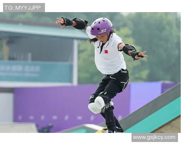 滑板战术解析：深圳滑板队如何构建高效反击体系与战术协同