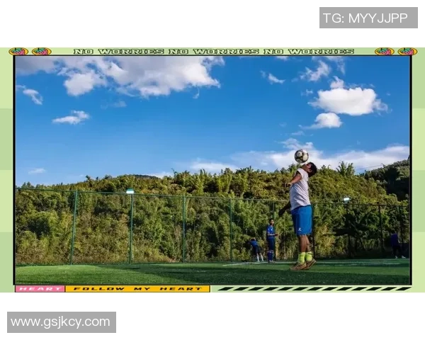 足球进8的荣耀之路：追寻梦想与拼搏的激情瞬间